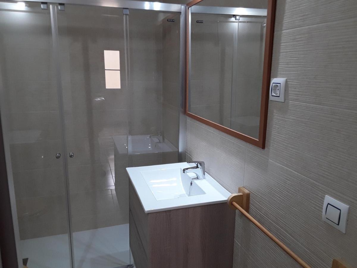 דירות קאלה אן בלאנס Apartamento En Calan Blanes, Ciutadella מראה חיצוני תמונה